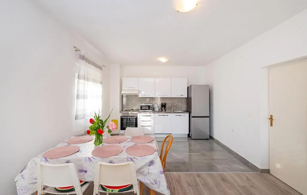 Apartment Apartman - Starigrad Paklenica-Rovanjska, Zadarska Jasenice